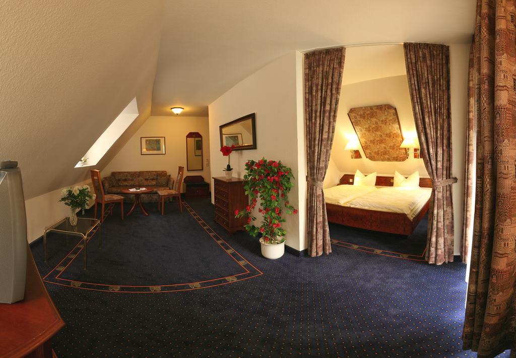 City Partner Hotel Alter Speicher Wismar Ruang foto